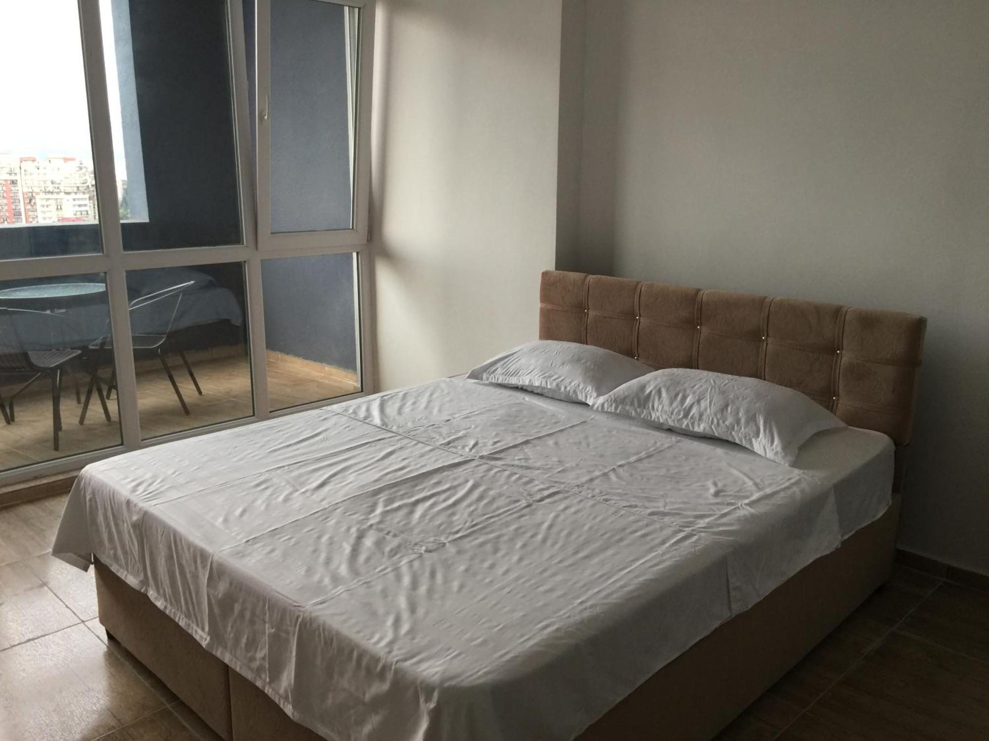 Apartamento Batumi Flat With Epic Views Exterior foto