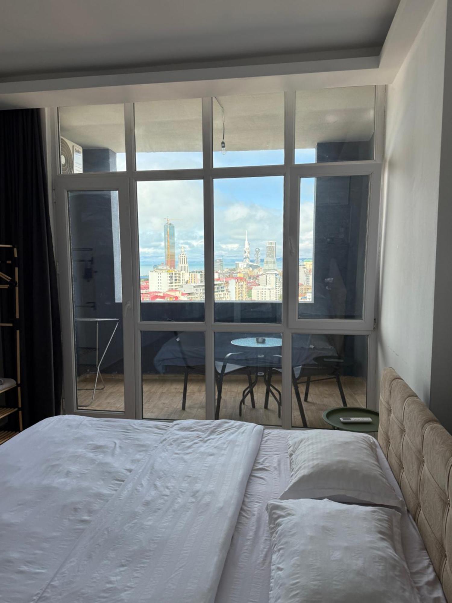 Apartamento Batumi Flat With Epic Views Exterior foto